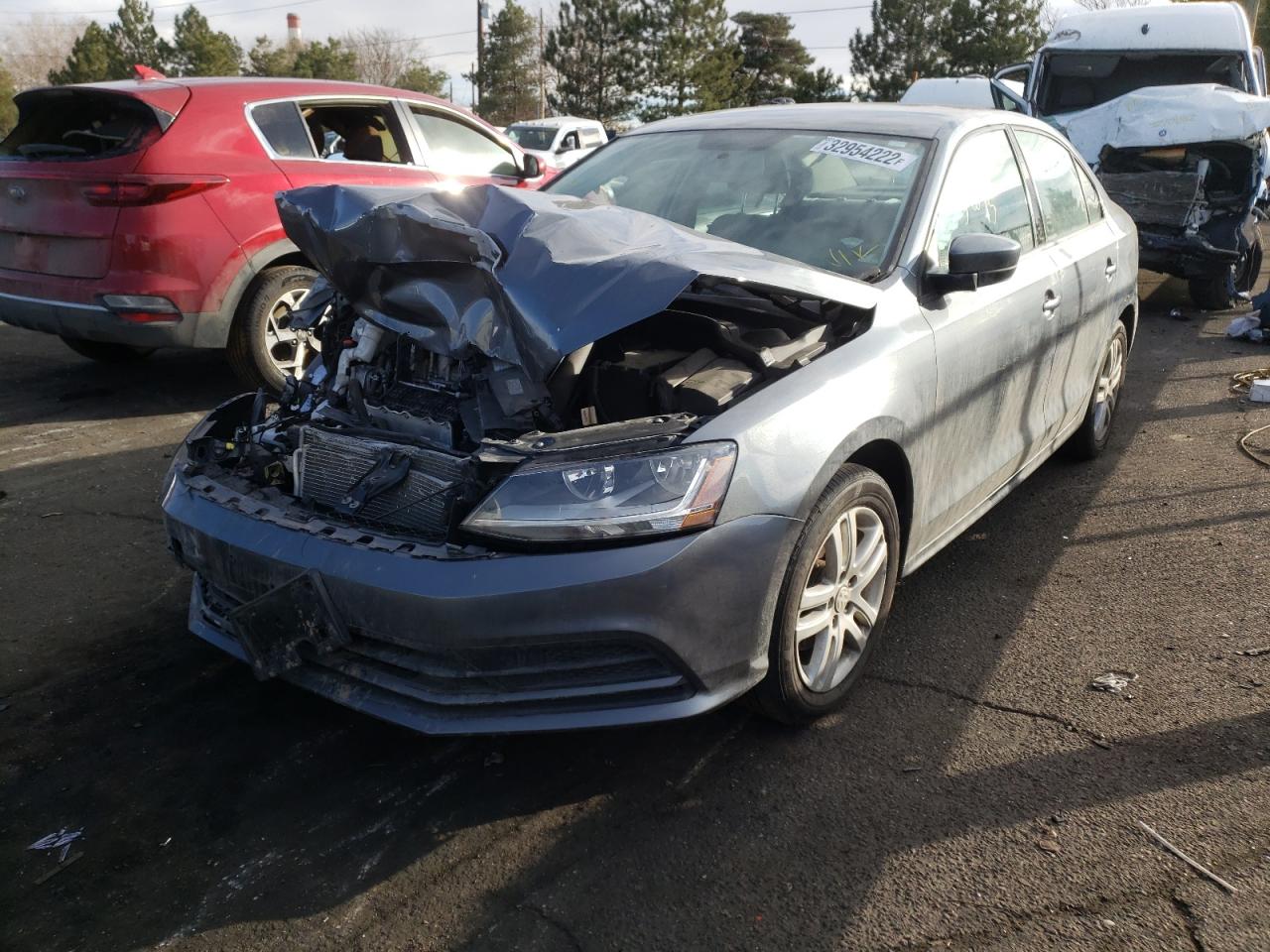 Photo 2 from auction – 2018 VOLKSWAGEN JETTA S with VIN 3VW2B7AJ6JM256271