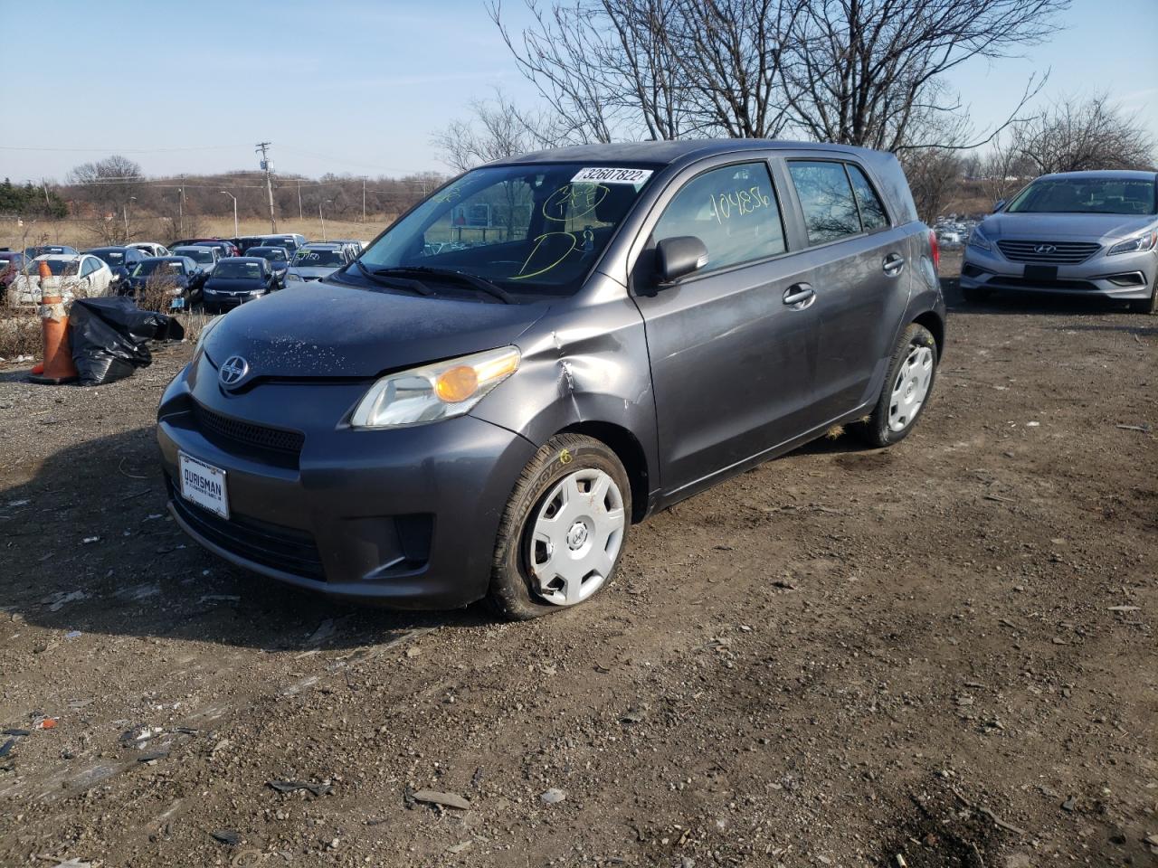 Photo 2 from auction – 2009 SCION XD with VIN JTKKU10469J038516
