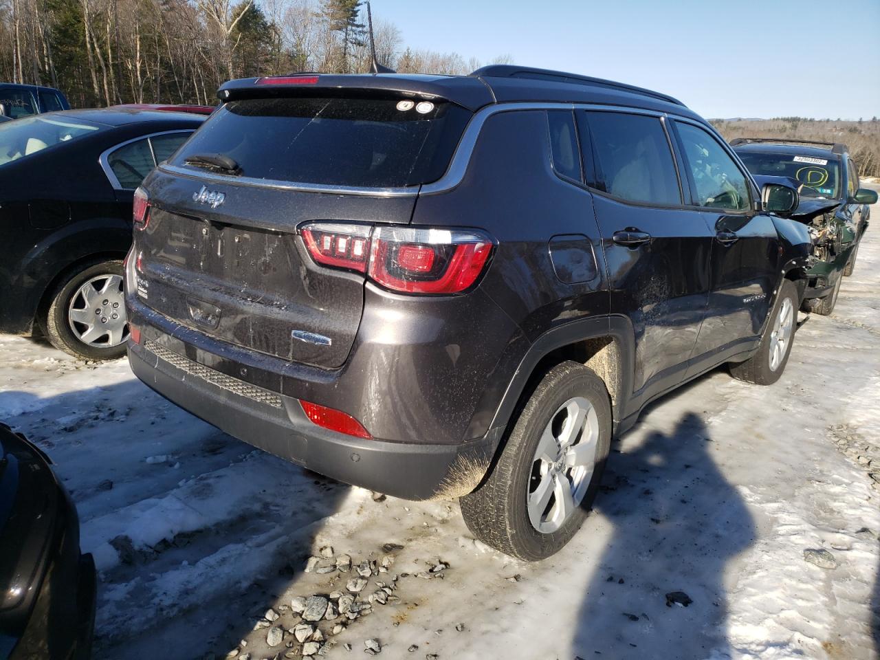 Photo 4 from auction – 2019 JEEP COMPASS LA with VIN 3C4NJDBB5KT806768