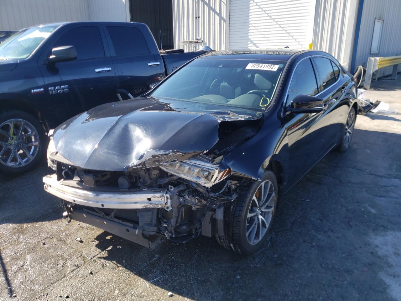 Photo 2 from auction – 2018 ACURA TLX with VIN 19UUB2F33JA001097