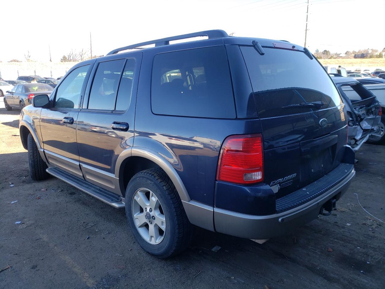 Photo 3 from auction – 2003 FORD EXPLORER E with VIN 1FMDU74K03ZB54536
