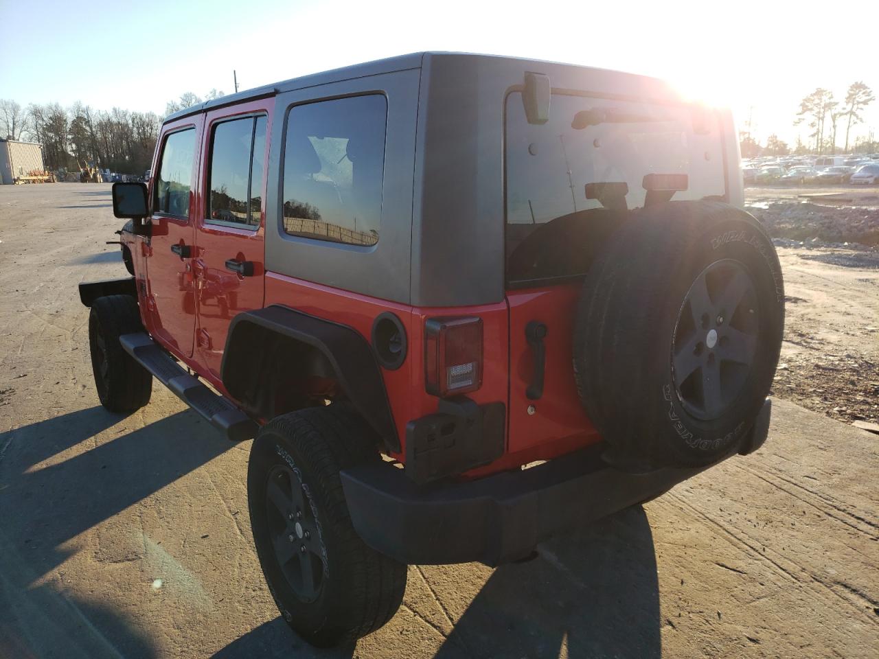 Photo 3 from auction – 2016 JEEP WRANGLER U with VIN 1C4BJWFG6GL230566