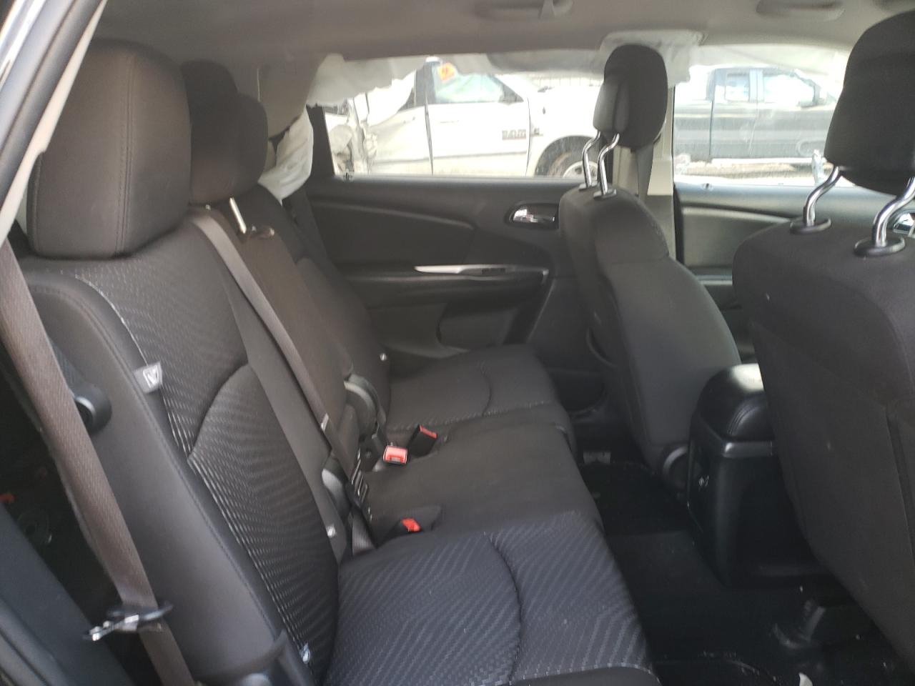 Photo 6 from auction – 2018 DODGE JOURNEY SE with VIN 3C4PDCABXJT152215