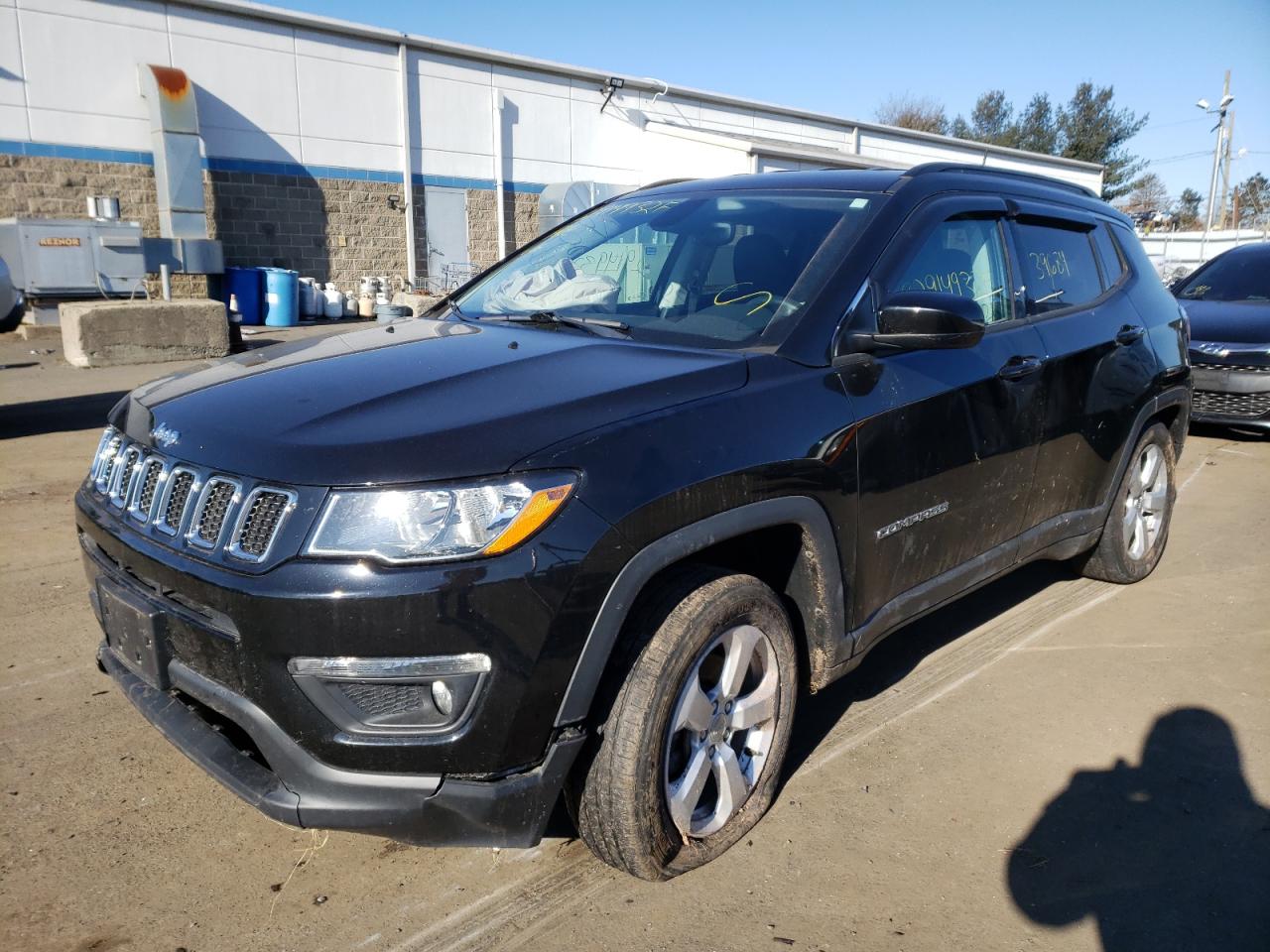Photo 2 from auction – 2018 JEEP COMPASS LA with VIN 3C4NJDBB8JT325976