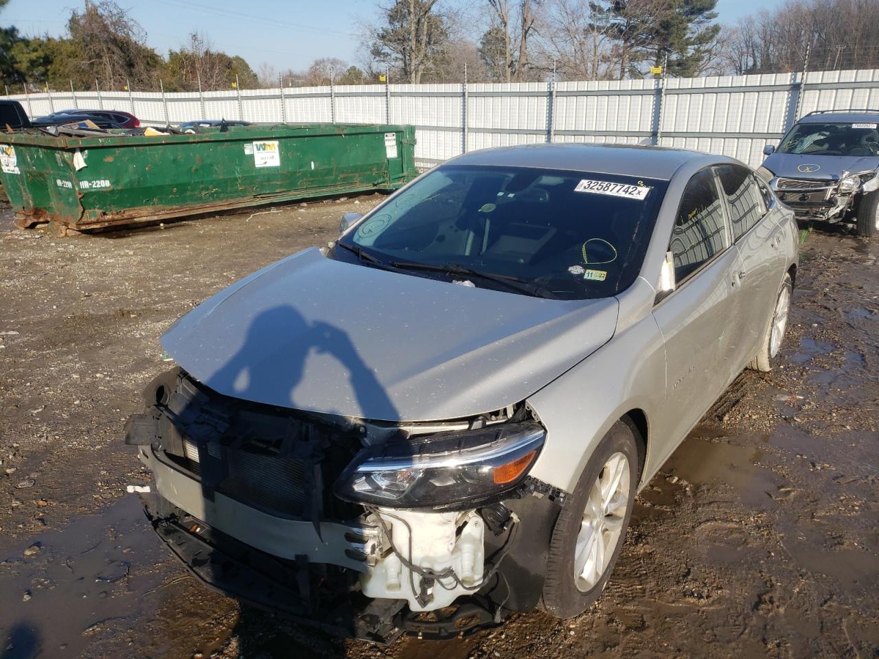 Photo 2 from auction – 2016 CHEVROLET MALIBU LT with VIN 1G1ZE5ST2GF272689