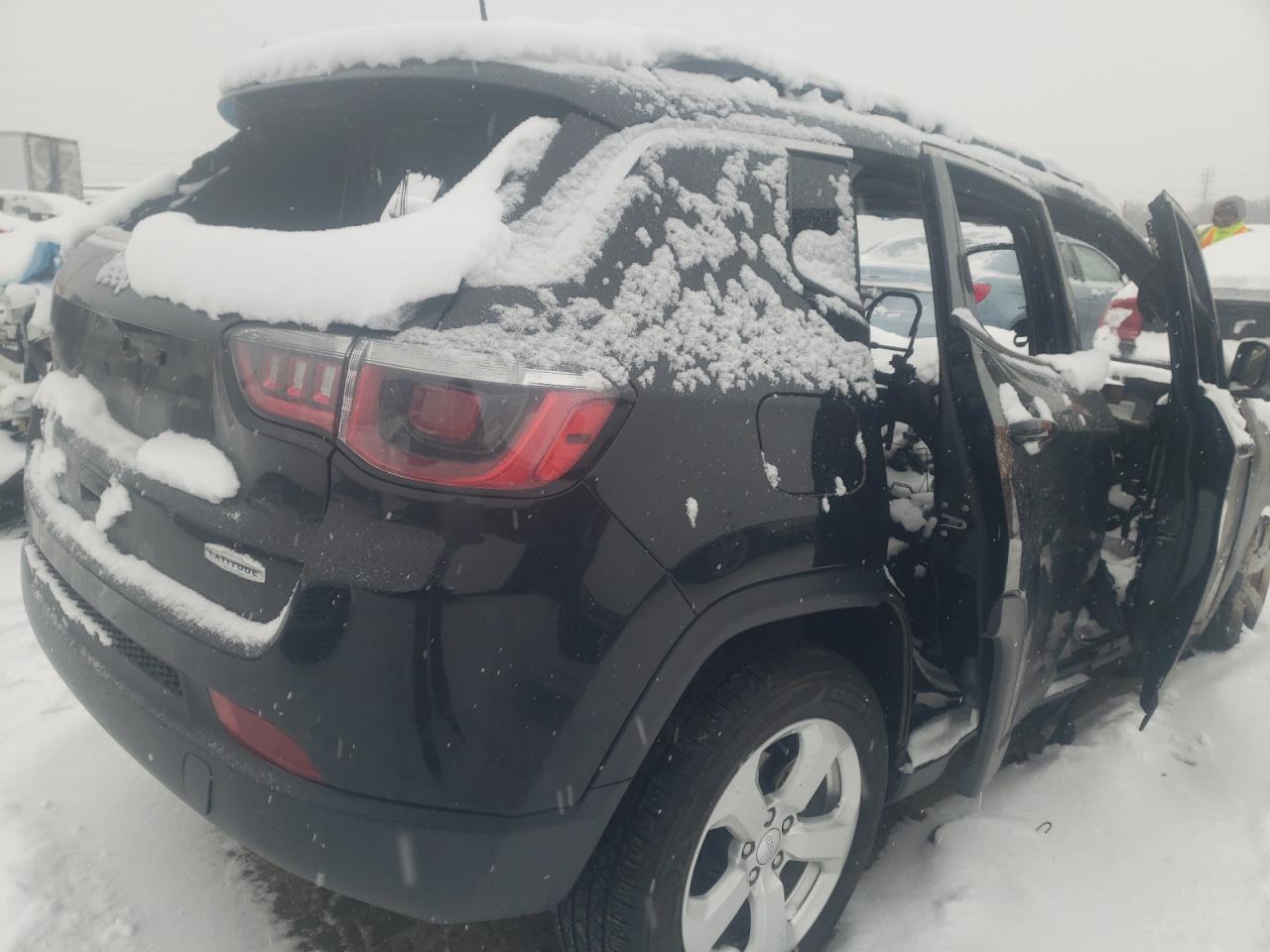 Photo 4 from auction – 2020 JEEP COMPASS LA with VIN 3C4NJDBB8LT240123