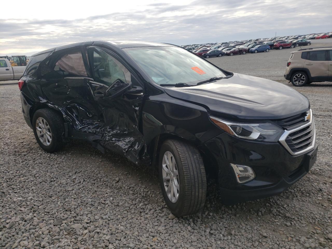 CHEVROLET EQUINOX LT 2018 with VIN 3GNAXJEV4JL260200 - Photo from auction