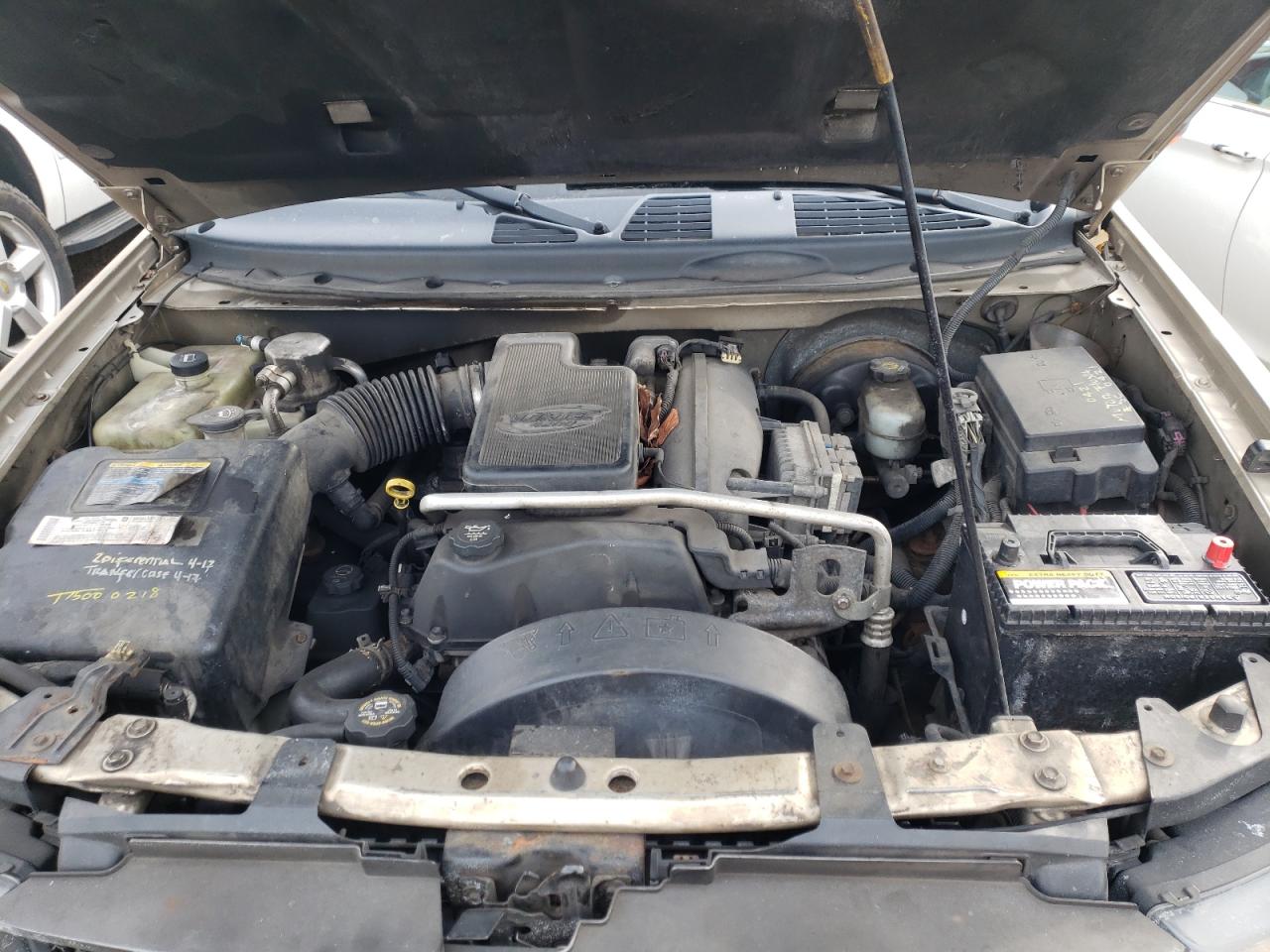 Photo 7 from auction – 2004 CHEVROLET TRAILBLAZE with VIN 1GNDT13S242158661