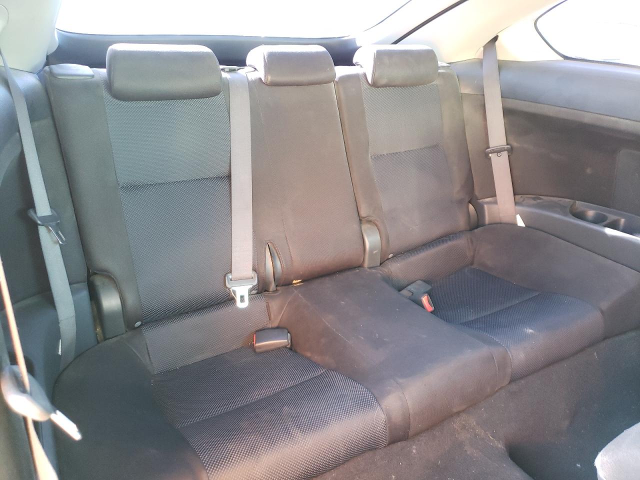Photo 6 from auction – 2005 SCION TC with VIN JTKDE177450019260