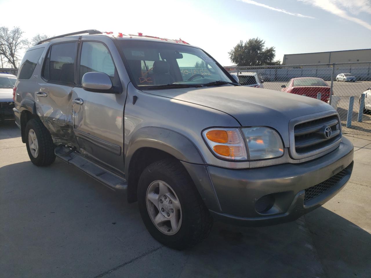 Photo 1 from auction – 2001 TOYOTA SEQUOIA SR with VIN 5TDZT34A61S055778