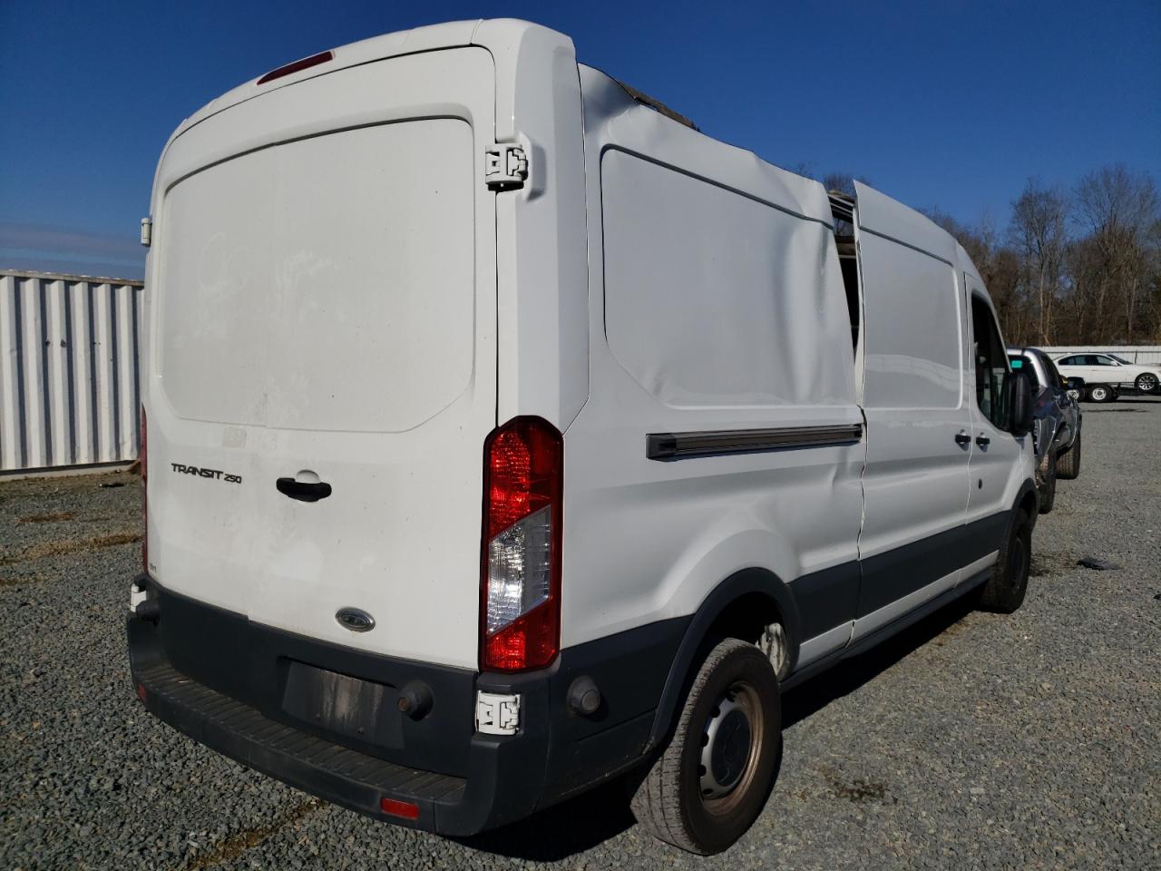 Photo 4 from auction – 2015 FORD TRANSIT T- with VIN 1FTNR2CM9FKA26969