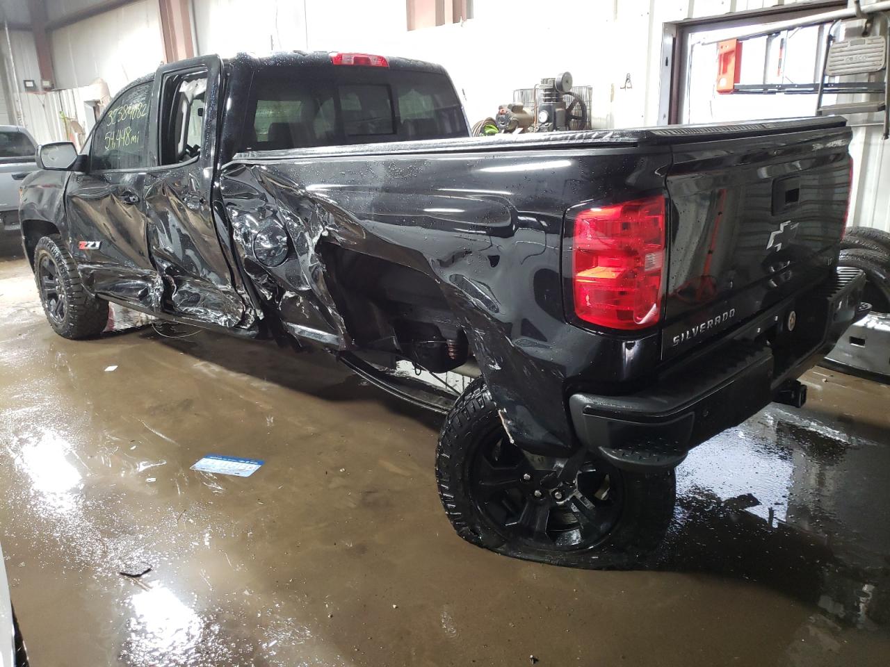 Photo 3 from auction – 2018 CHEVROLET SILVERADO with VIN 1GCVKREC1JZ182070