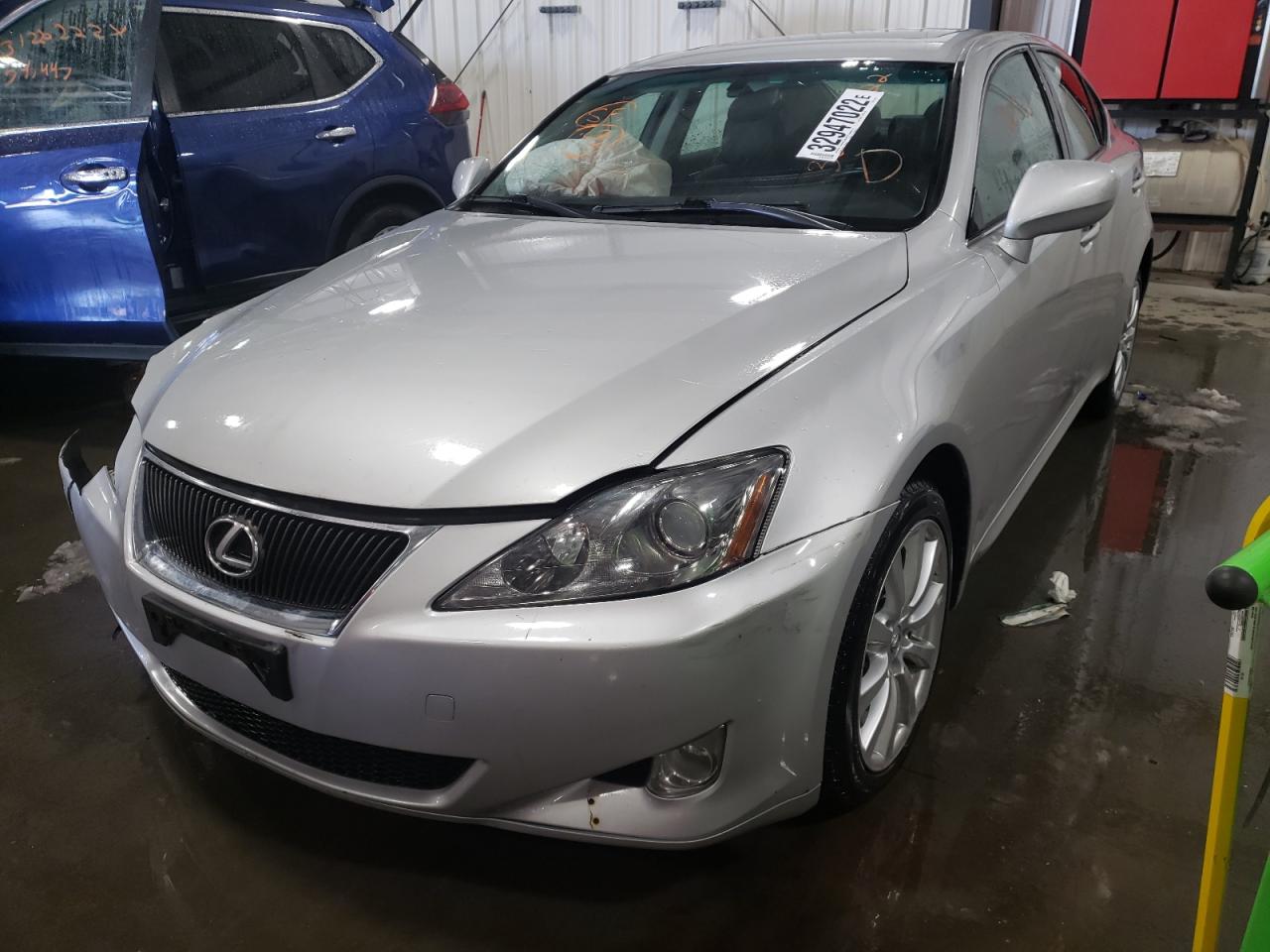 Photo 2 from auction – 2007 LEXUS IS 250 with VIN JTHCK262275012576