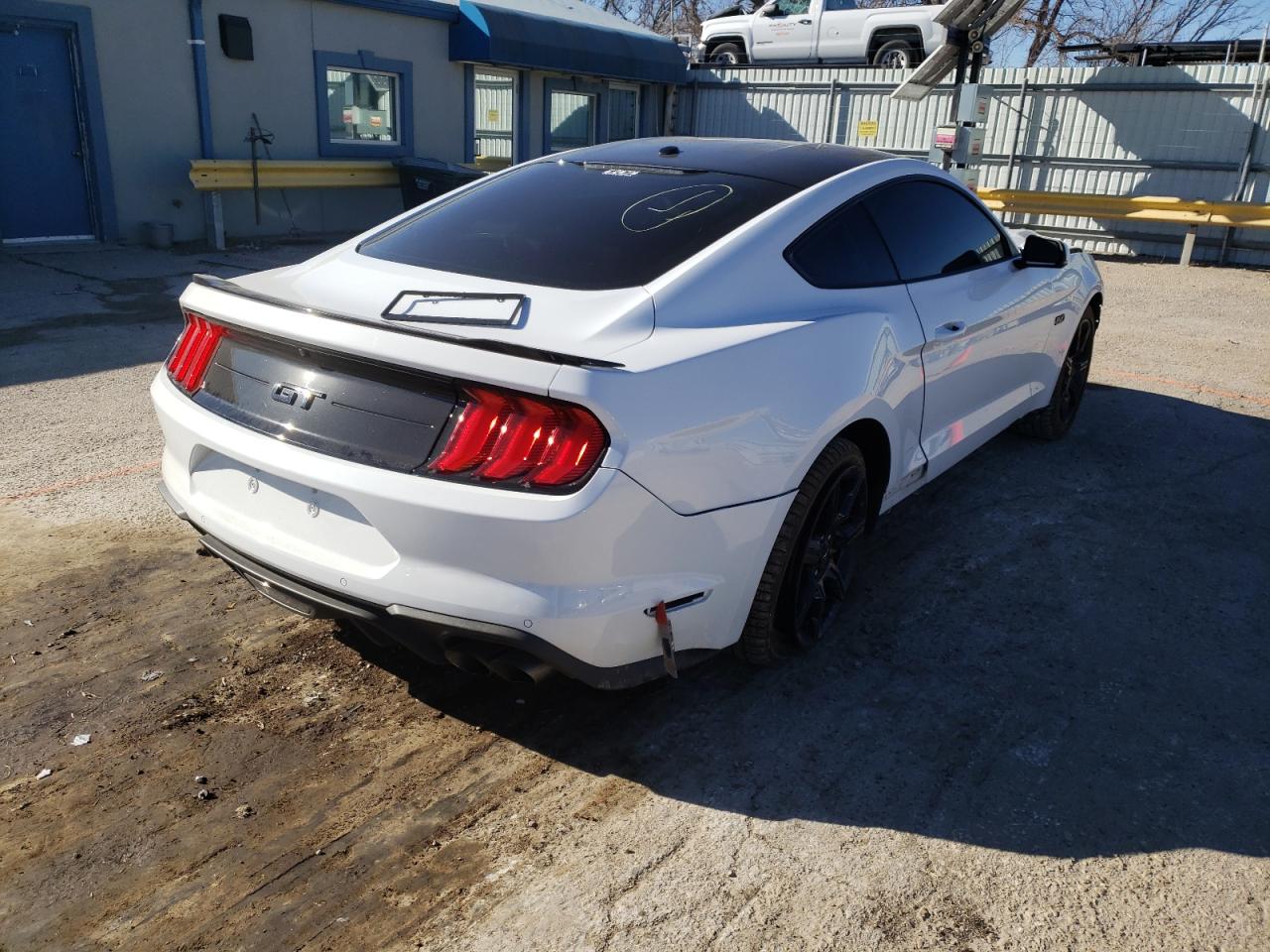 Photo 4 from auction – 2019 FORD MUSTANG GT with VIN 1FA6P8CF6K5196459