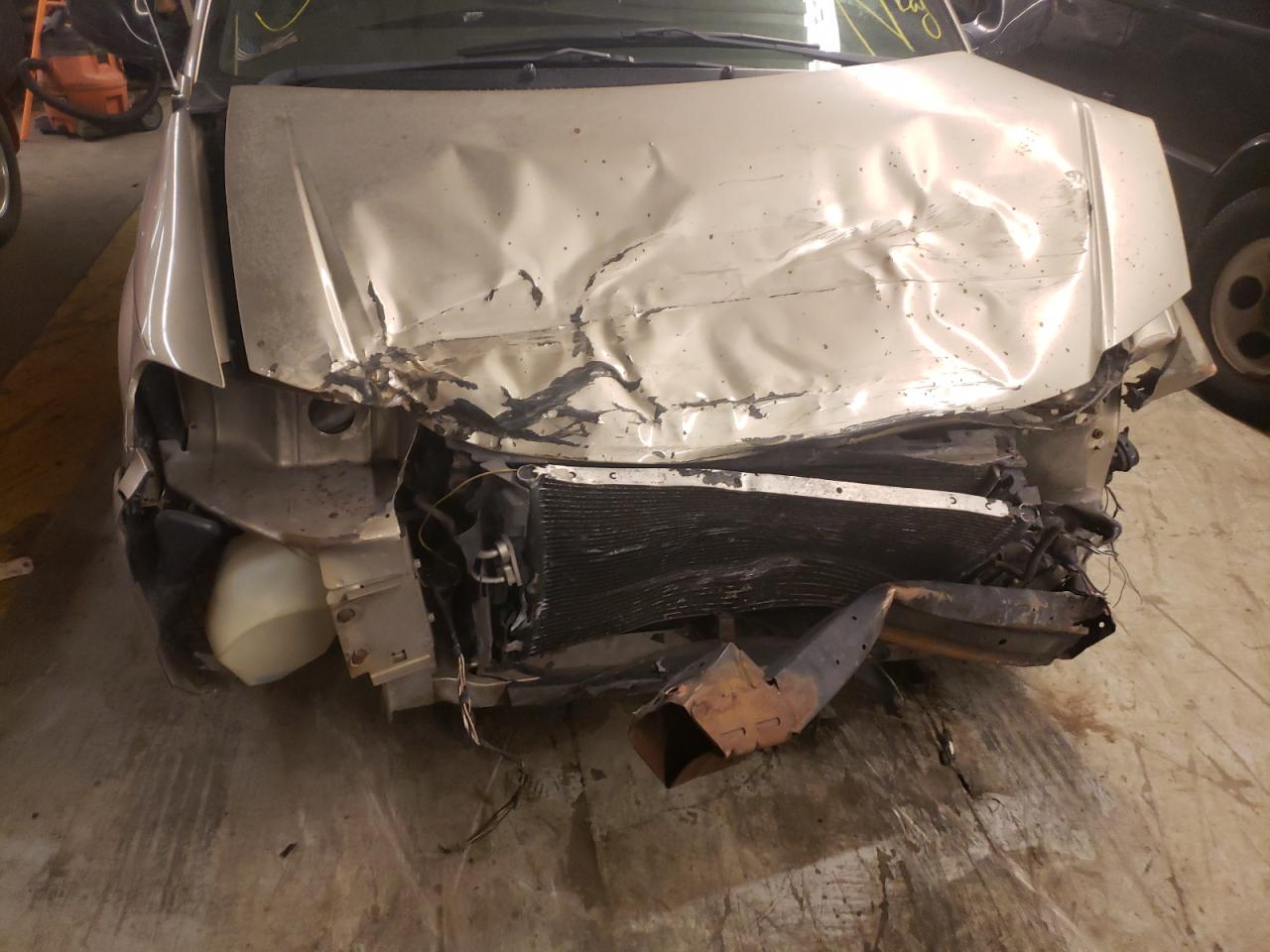 Photo 9 from auction – 2003 CHRYSLER TOWN & COU with VIN 2C8GP64L03R205019