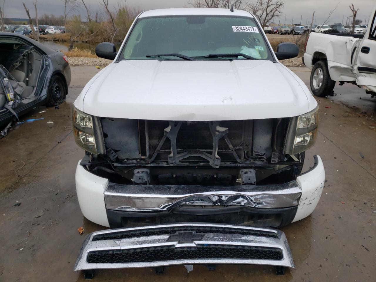 Photo 9 from auction – 2008 CHEVROLET SILVERADO with VIN 1GCEC14X38Z330958