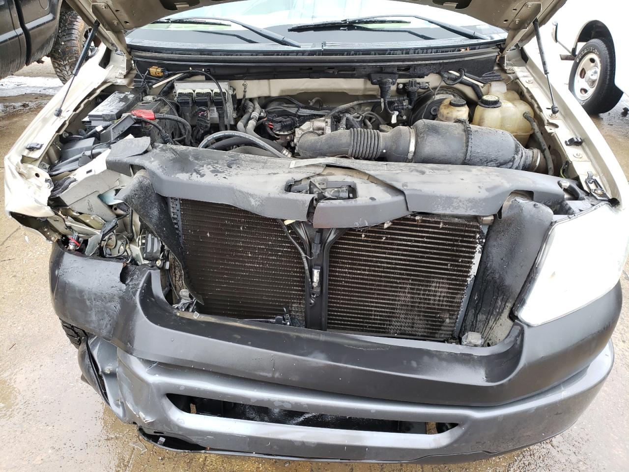 Photo 7 from auction – 2007 FORD F150 with VIN 1FTRF12247NA13986