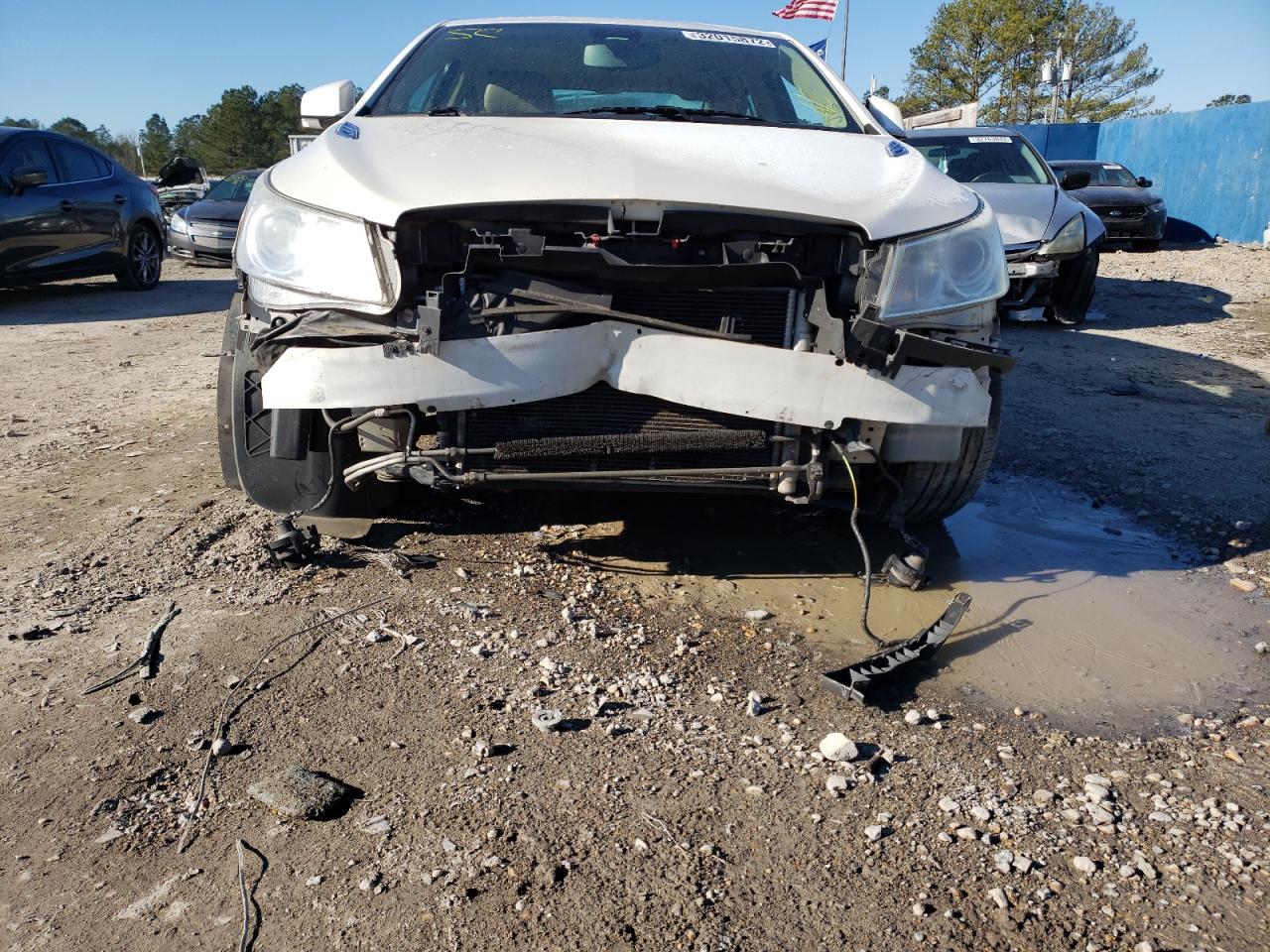 Photo 9 from auction – 2010 BUICK LACROSSE C with VIN 1G4GC5EG9AF165998