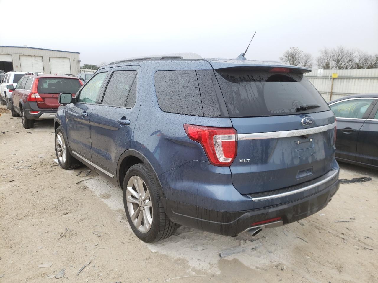 Photo 3 from auction – 2018 FORD EXPLORER X with VIN 1FM5K7D8XJGB77944