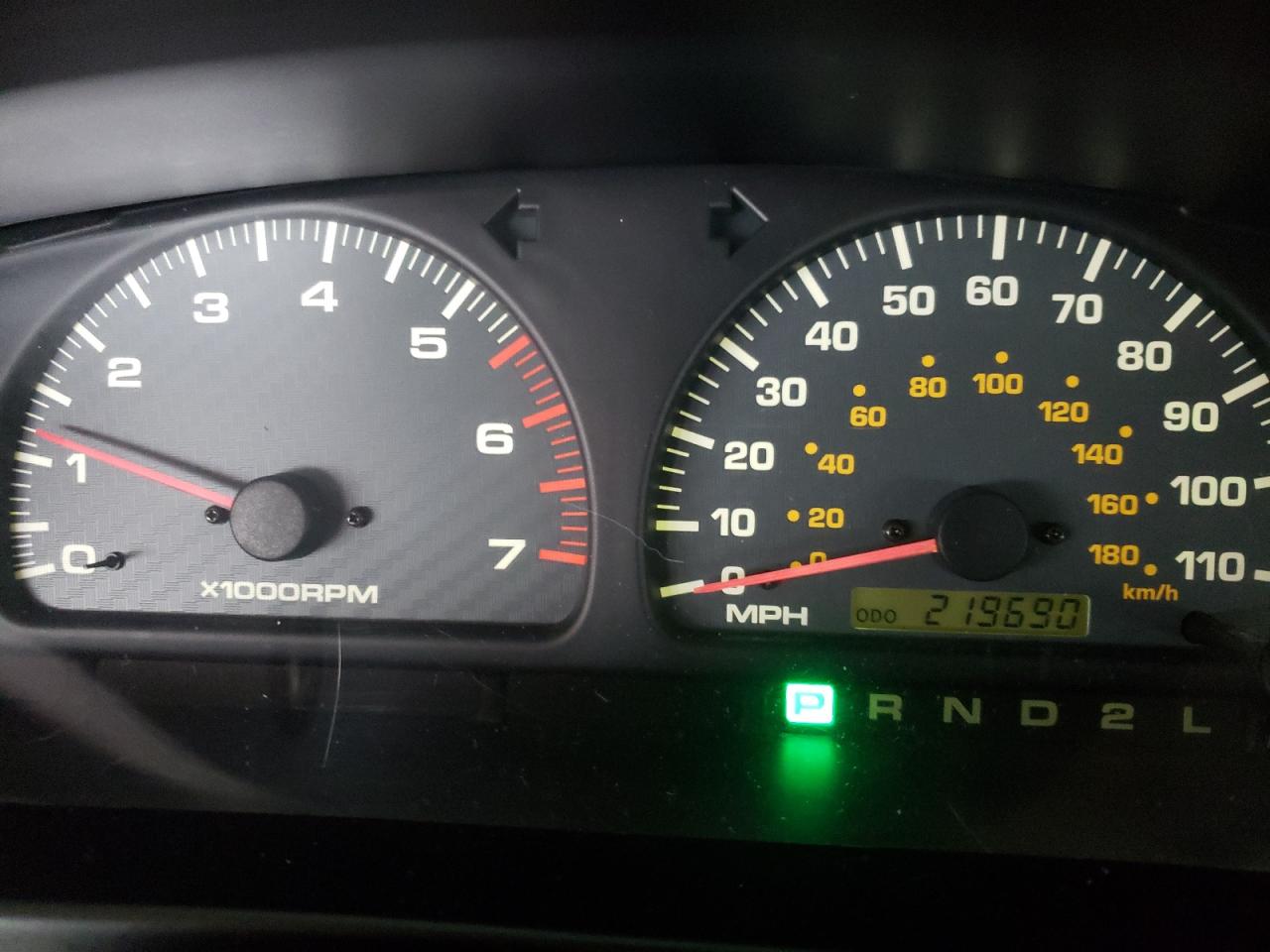 Photo 8 from auction – 2000 TOYOTA 4RUNNER with VIN JT3GM84R2Y0057553