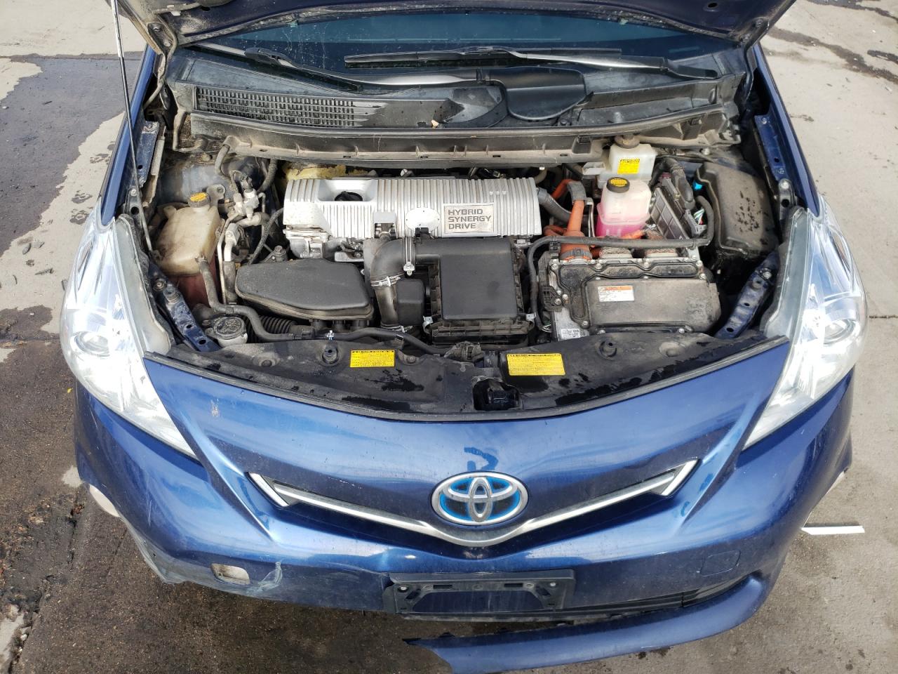 Photo 7 from auction – 2013 TOYOTA PRIUS V with VIN JTDZN3EU4D3210000