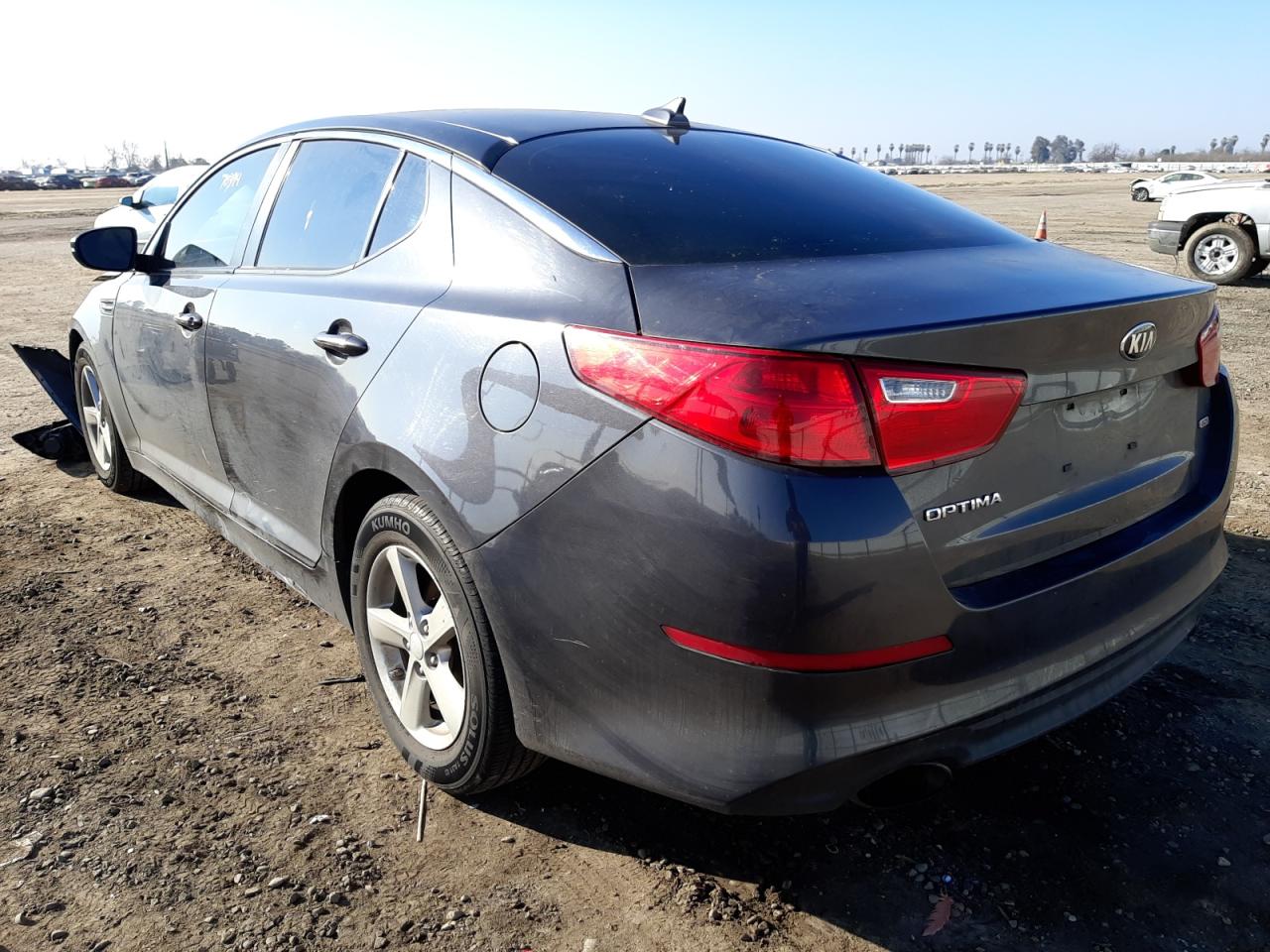 Photo 3 from auction – 2015 KIA OPTIMA LX with VIN KNAGM4A79F5621798