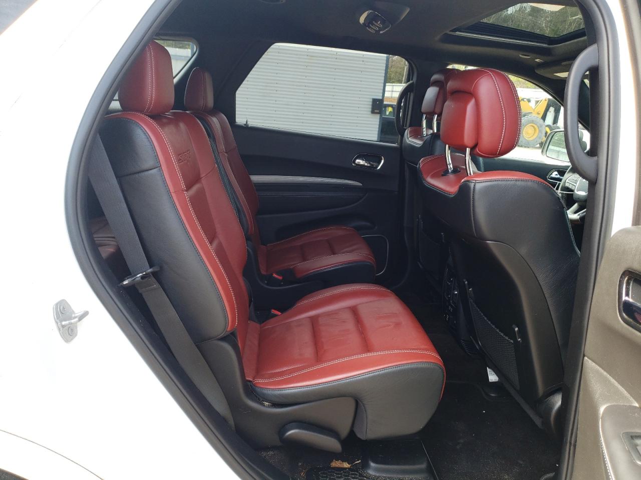 Photo 6 from auction – 2018 DODGE DURANGO SR with VIN 1C4SDJGJ5JC290950