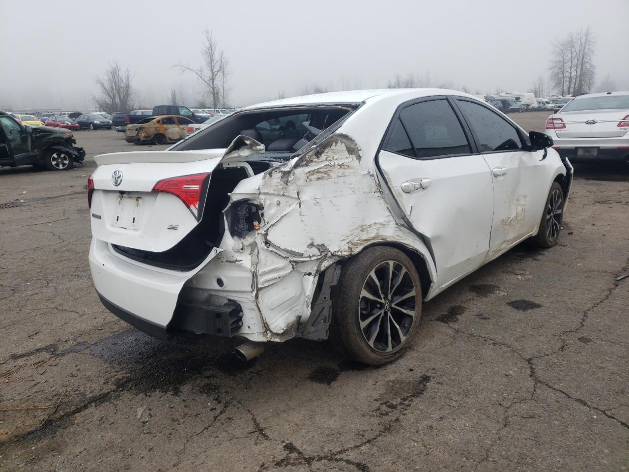 Photo 4 from auction – 2017 TOYOTA COROLLA L with VIN 2T1BURHE7HC781764