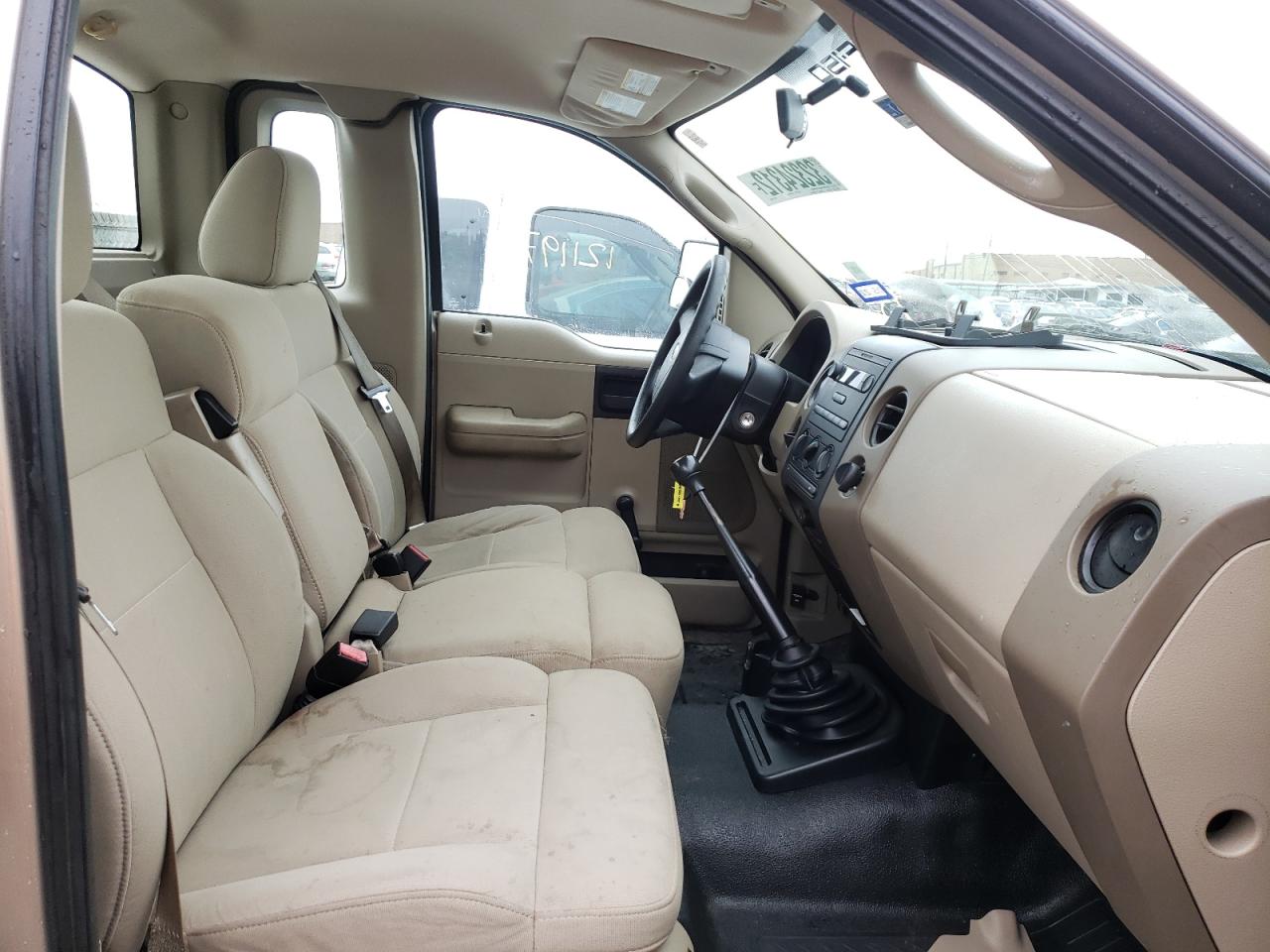 Photo 5 from auction – 2007 FORD F150 with VIN 1FTRF12247NA13986