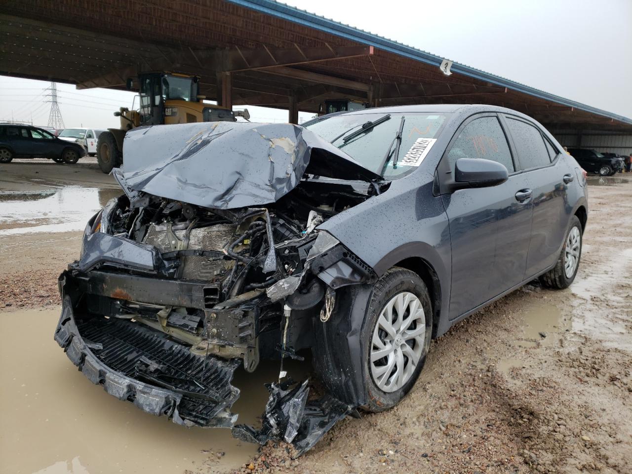 Photo 2 from auction – 2017 TOYOTA COROLLA L with VIN 5YFBURHE6HP677072