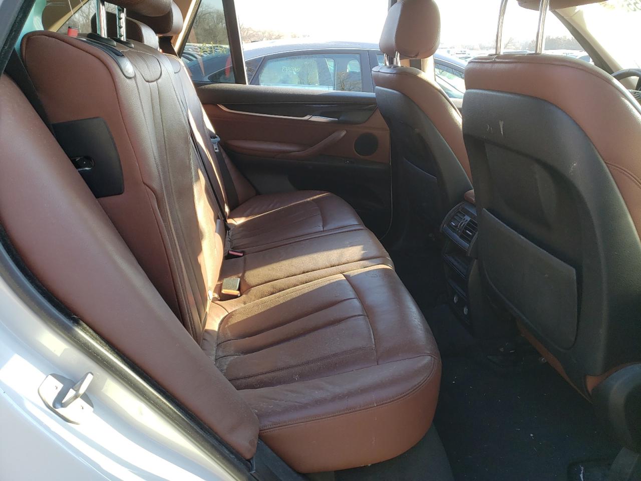 Photo 6 from auction – 2014 BMW X5 XDRIVE3 with VIN 5UXKR0C5XE0H17455