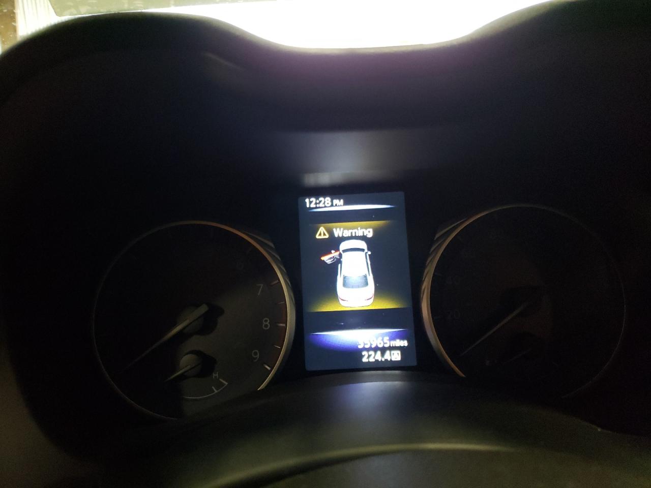 Photo 8 from auction – 2014 INFINITI Q50 BASE with VIN JN1BV7AP1EM693064