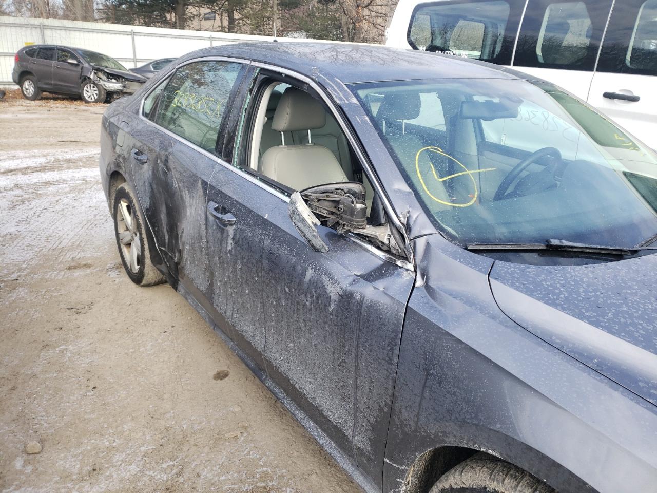 Photo 9 from auction – 2012 VOLKSWAGEN PASSAT SE with VIN 1VWBN7A32CC054900