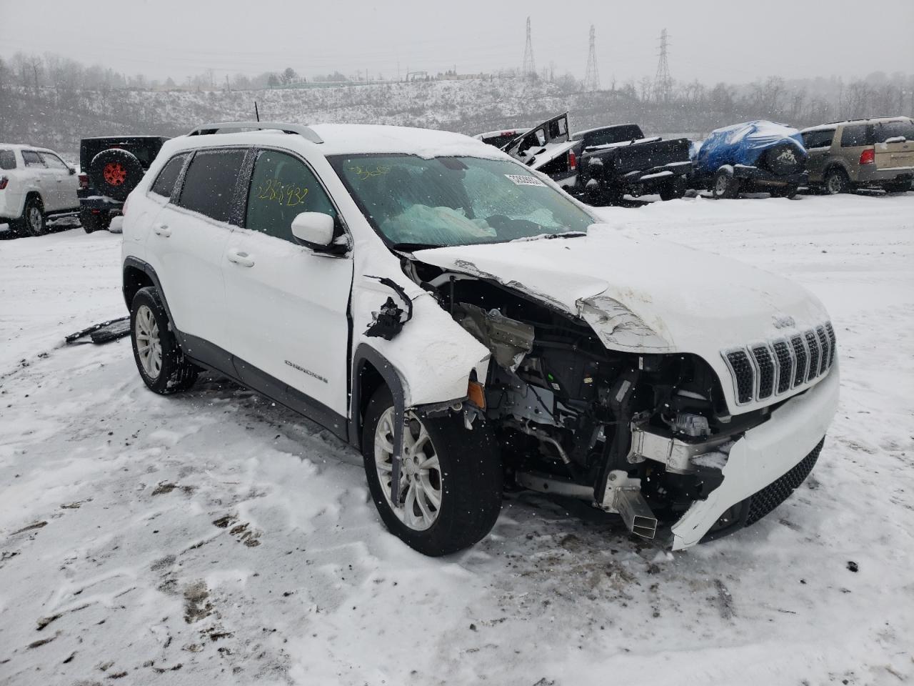 Photo 1 from auction – 2019 JEEP CHEROKEE L with VIN 1C4PJLCB2KD377466