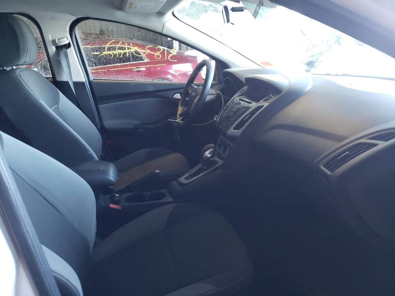 Photo 5 from auction – 2013 FORD FOCUS SE with VIN 1FADP3F27DL212203