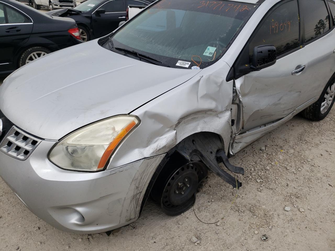 Photo 9 from auction – 2012 NISSAN ROGUE S with VIN JN8AS5MT3CW614420