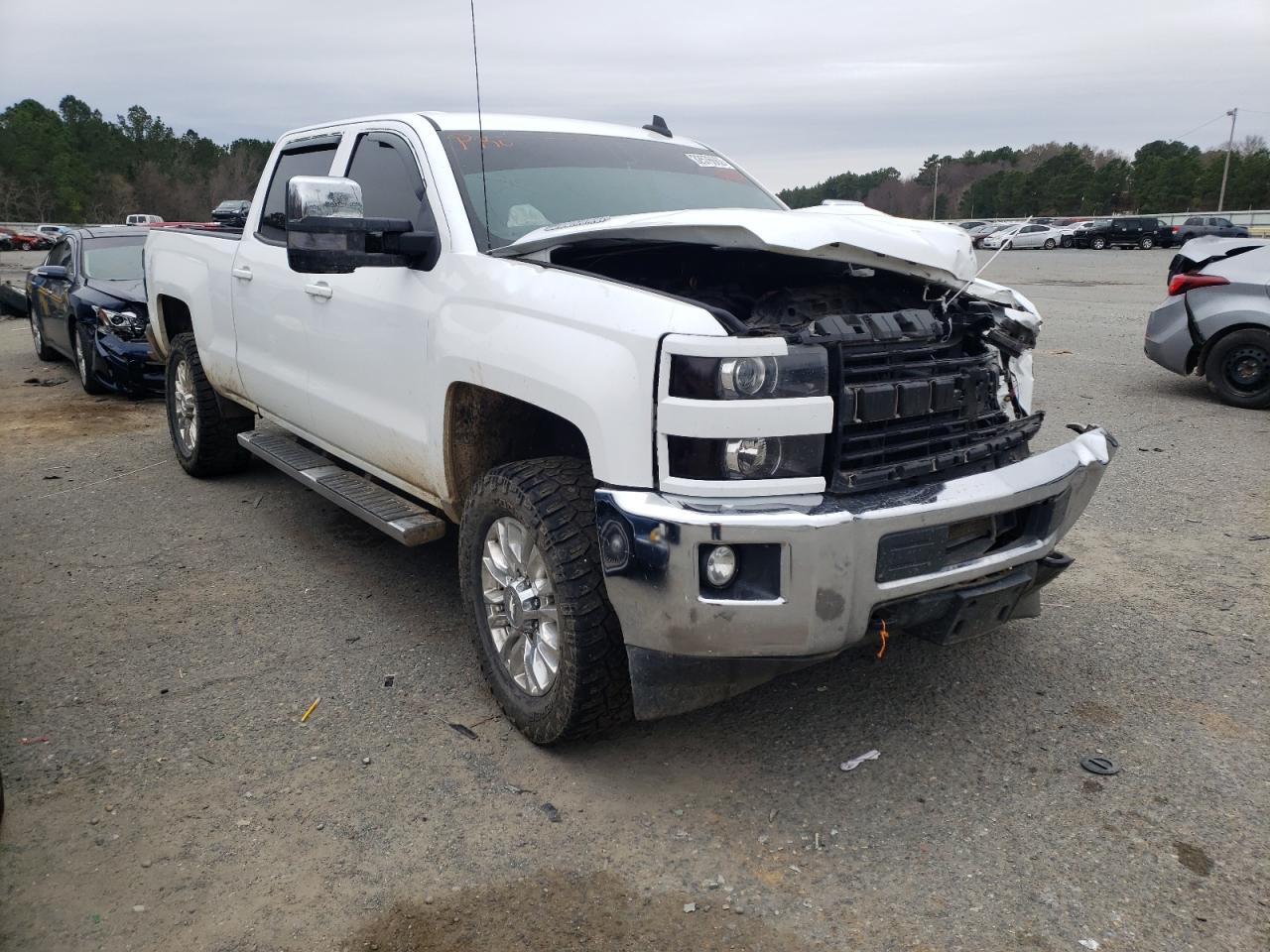 Photo 1 from auction – 2015 CHEVROLET SILVERADO with VIN 1GC1KVE82FF578388