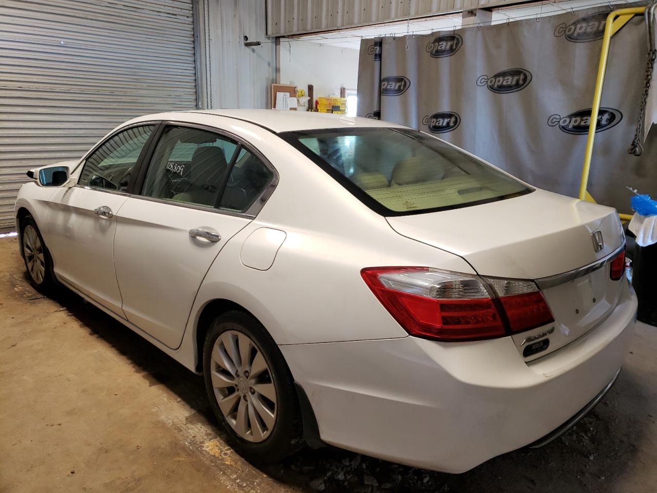 Photo 3 from auction – 2013 HONDA ACCORD EXL with VIN 1HGCR2F80DA190878