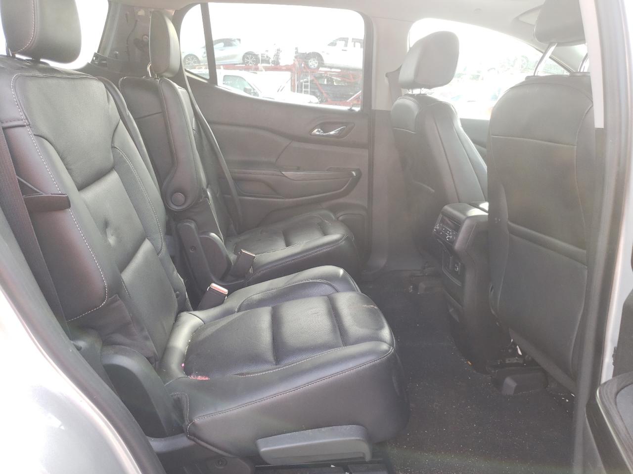 Photo 6 from auction – 2017 GMC ACADIA SLT with VIN 1GKKNNLS7HZ144001
