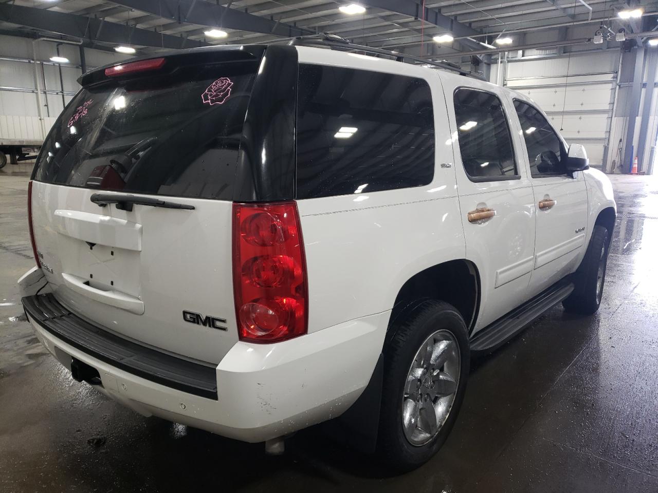 Photo 4 from auction – 2012 GMC YUKON SLT with VIN 1GKS2CE09CR137889