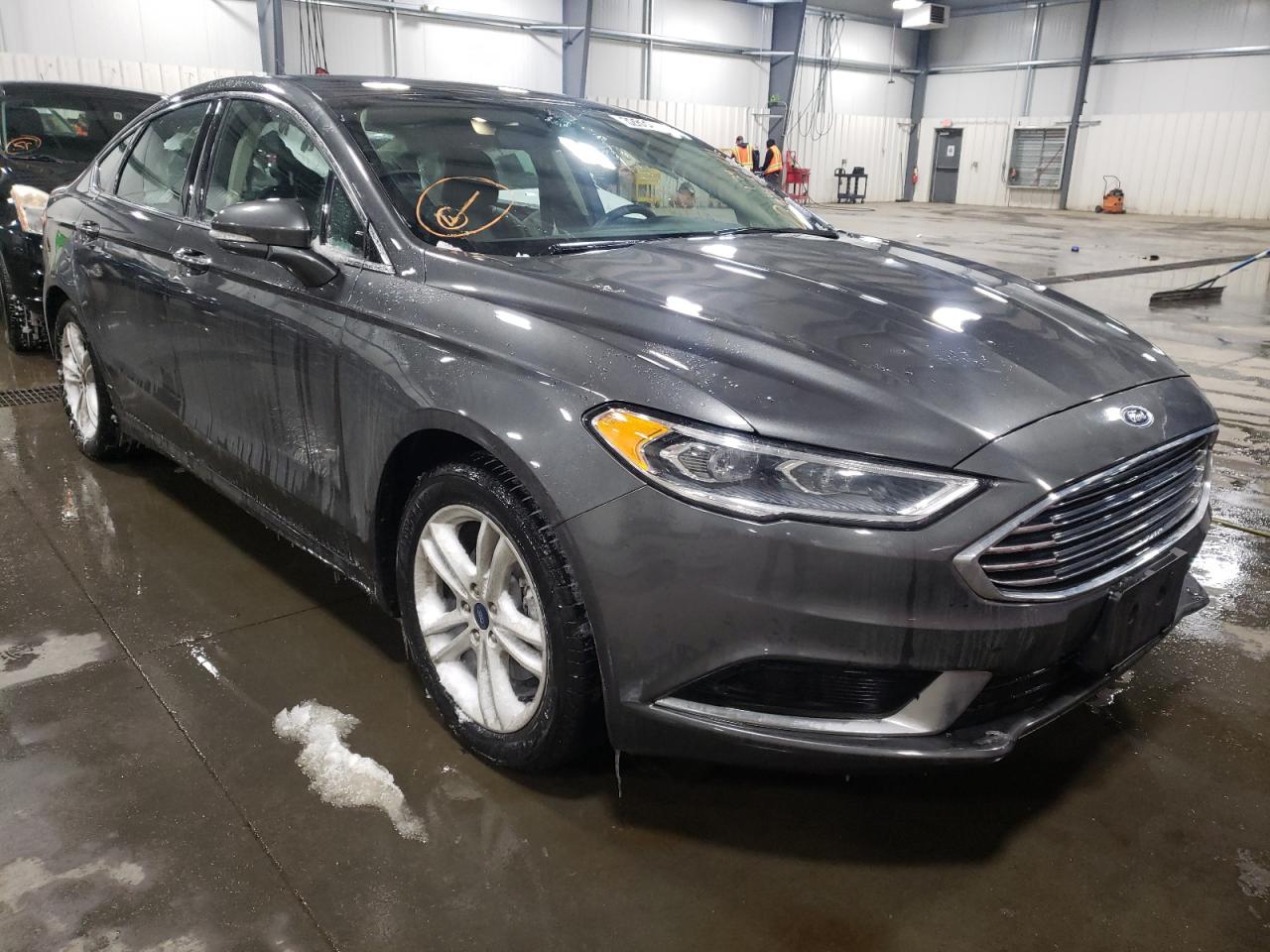 FORD FUSION SE 2018 with VIN 3FA6P0HD8JR227117 - Photo from auction