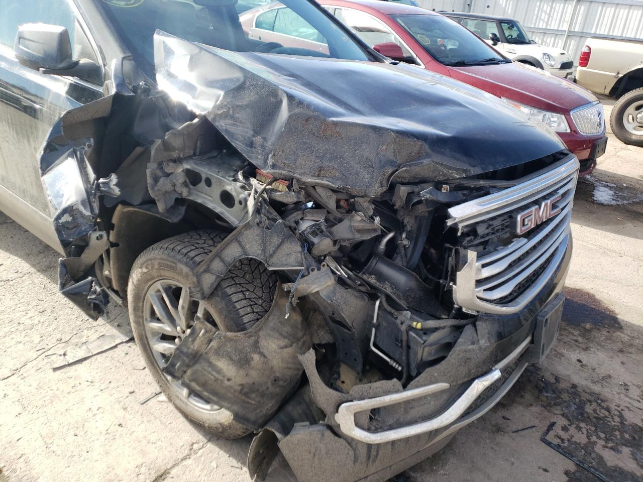 Photo 9 from auction – 2019 GMC ACADIA SLT with VIN 1GKKNULS9KZ211523