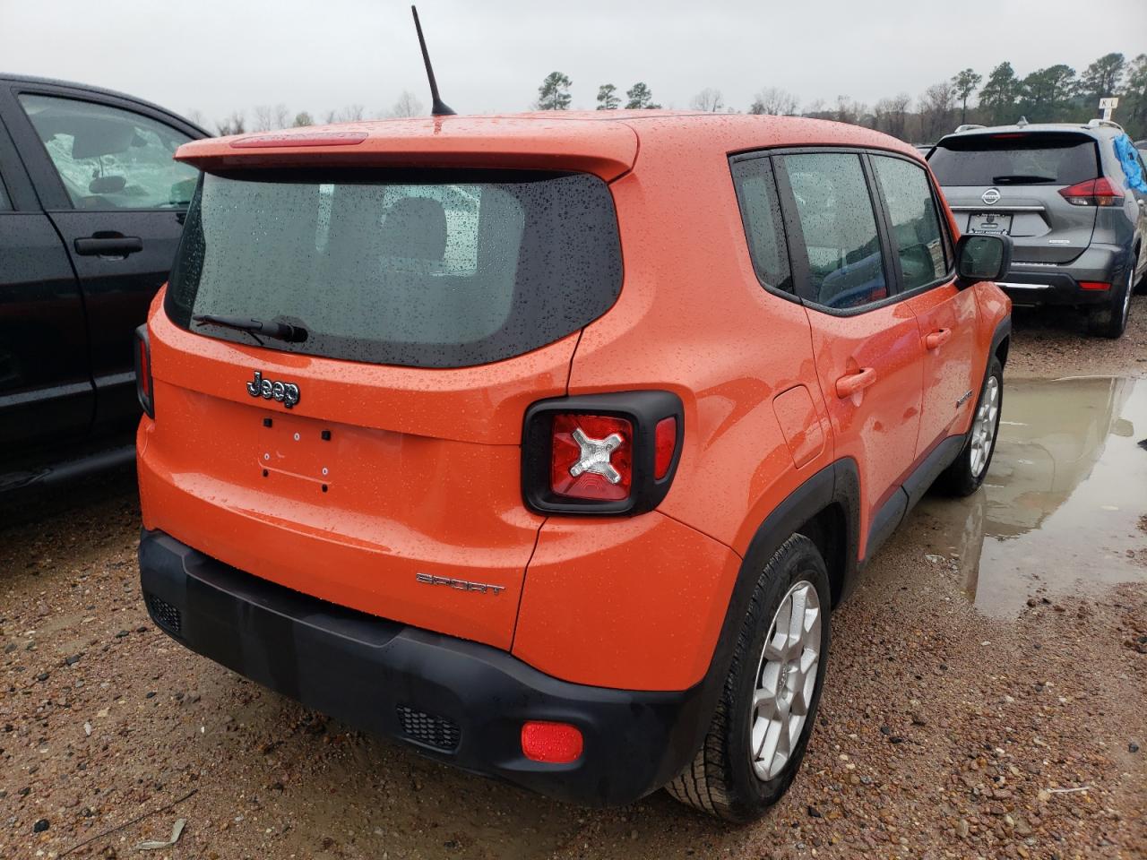Photo 4 from auction – 2016 JEEP RENEGADE S with VIN ZACCJAAT2GPE21246