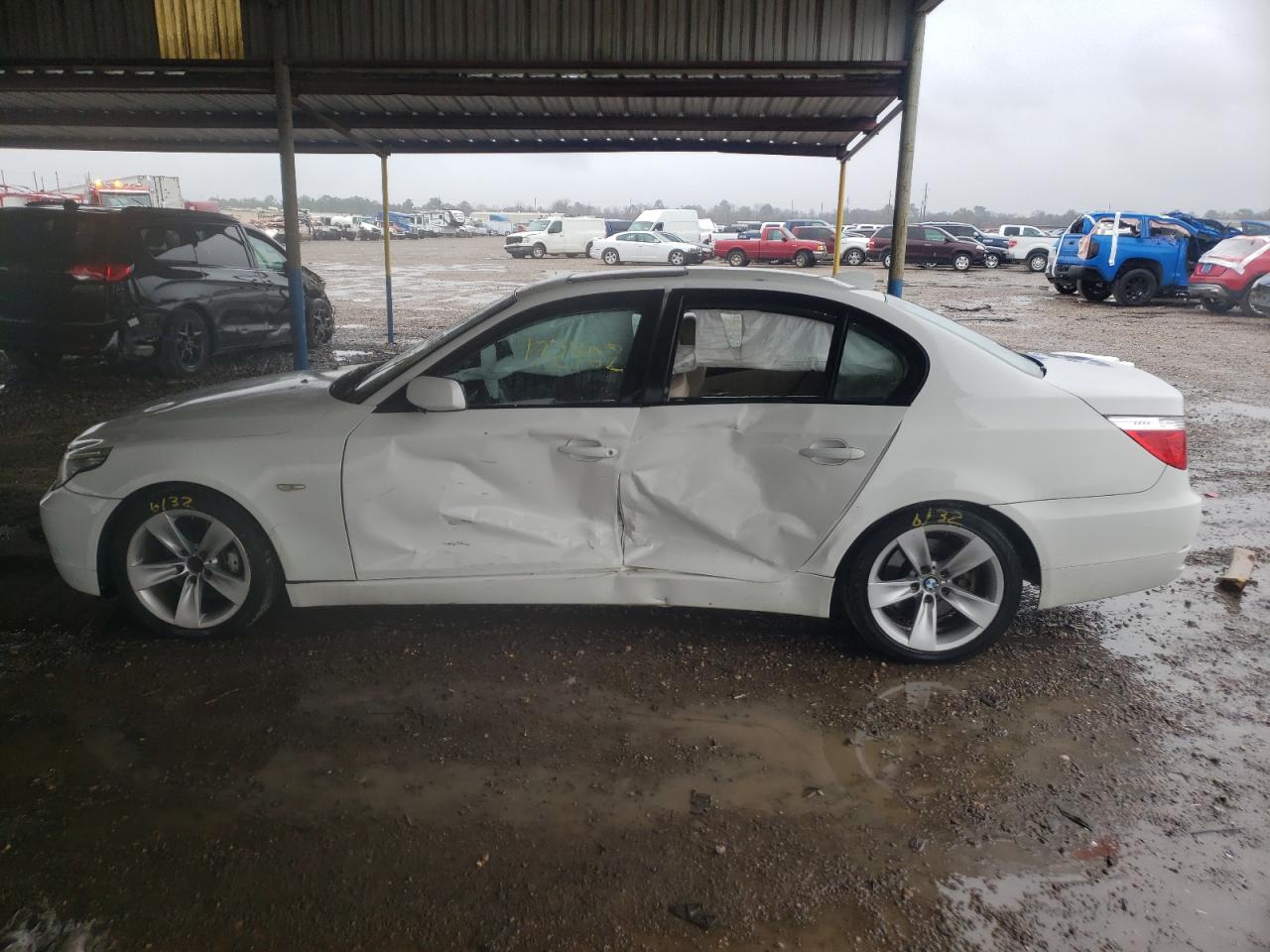 Zdjęcie 10 z aukcji – 2008 BMW 528 I z VIN WBANU53578CT06845