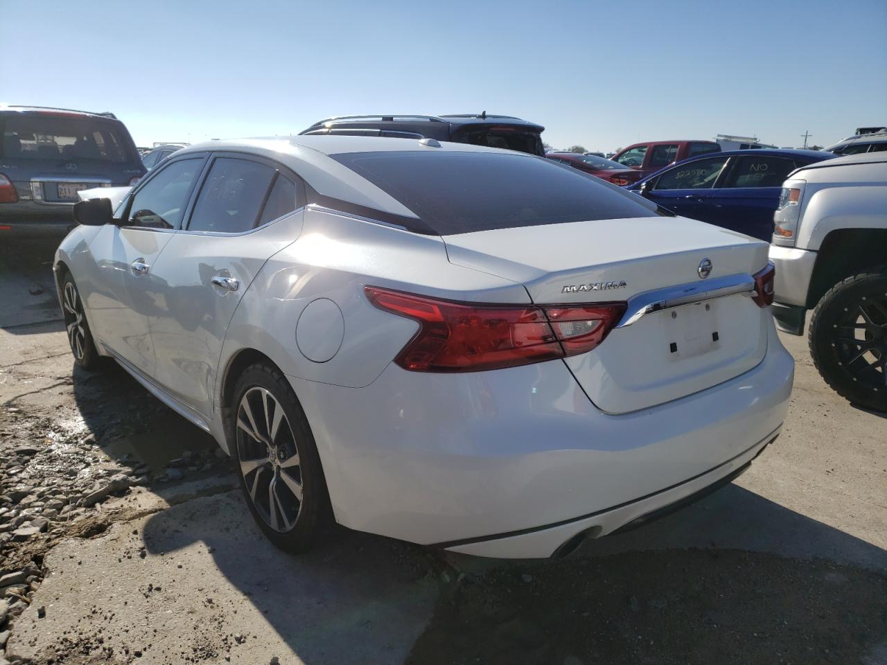 Photo 3 from auction – 2017 NISSAN MAXIMA 3.5 with VIN 1N4AA6AP9HC398521