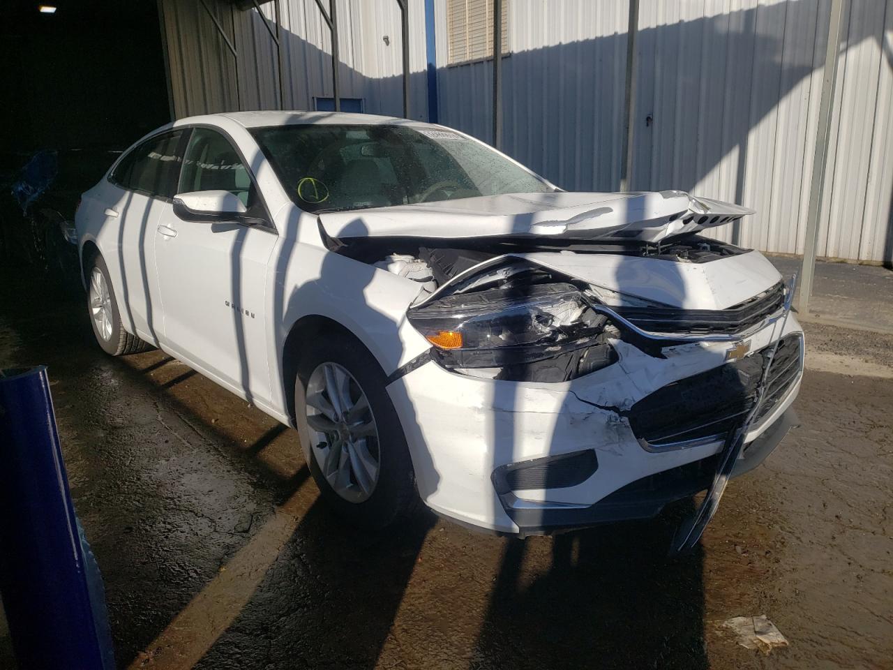 CHEVROLET MALIBU LT 2017 with VIN 1G1ZE5ST4HF265938 - Photo from auction