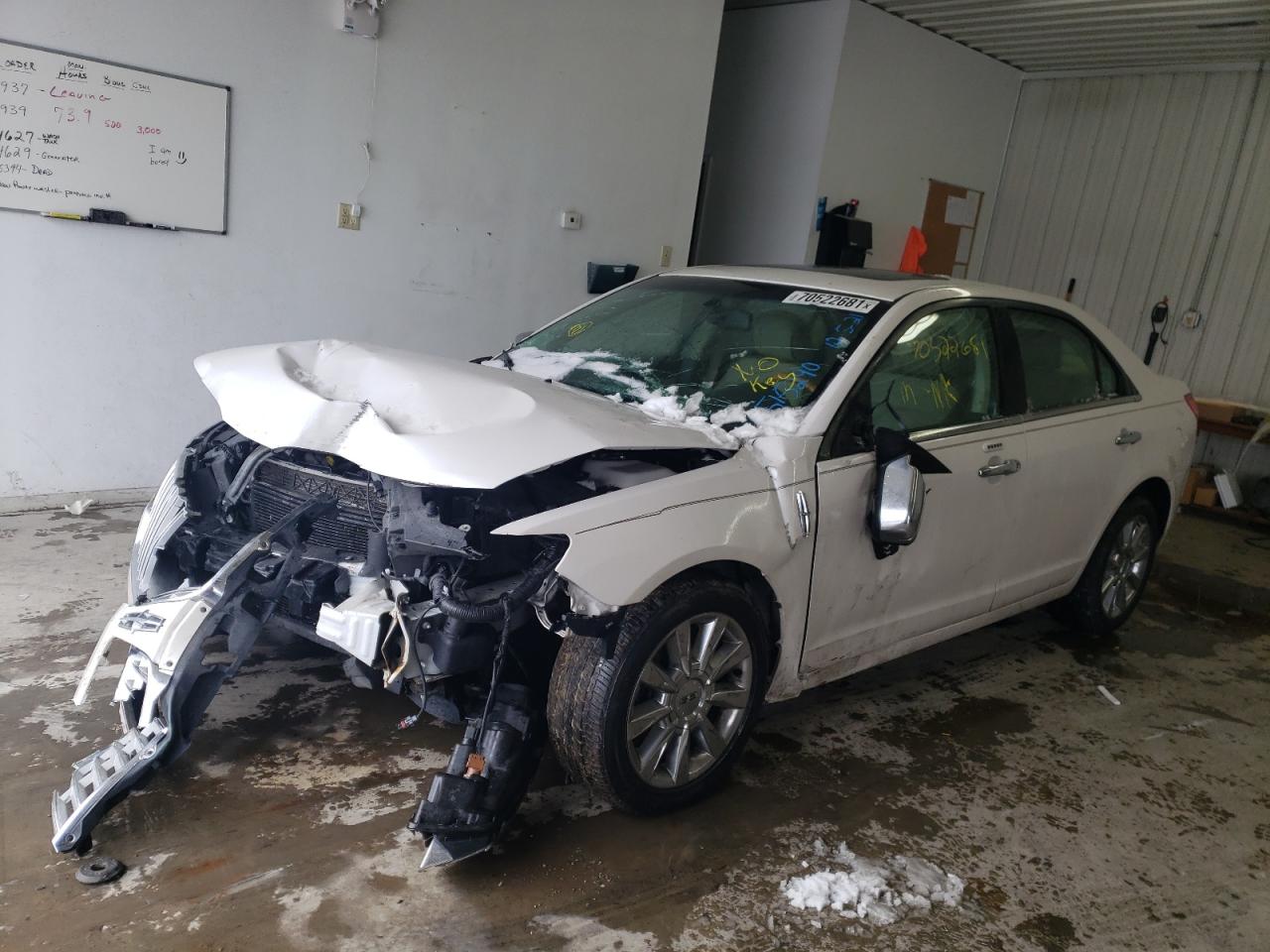 Photo 2 from auction – 2011 LINCOLN MKZ with VIN 3LNHL2GC6BR762172