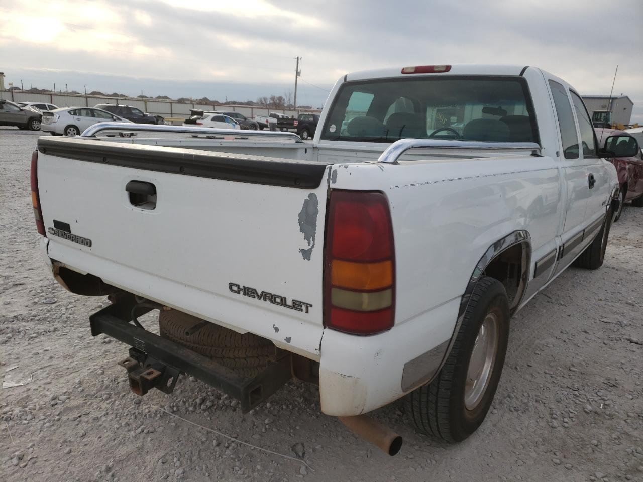 Photo 4 from auction – 2001 CHEVROLET SILVERADO with VIN 2GCEC19T511261016
