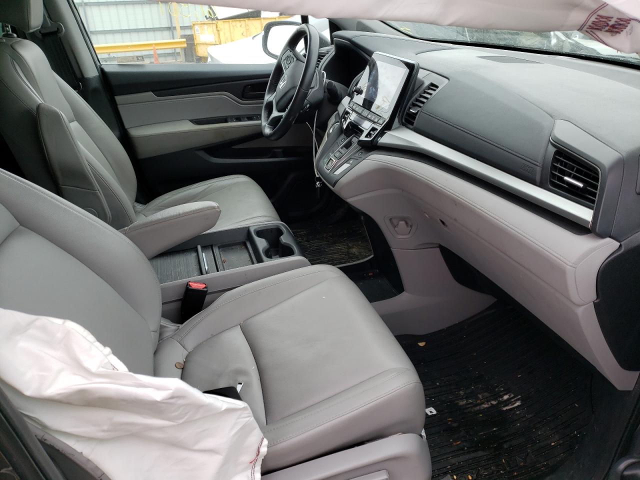 Photo 5 from auction – 2018 HONDA ODYSSEY EX with VIN 5FNRL6H73JB079024