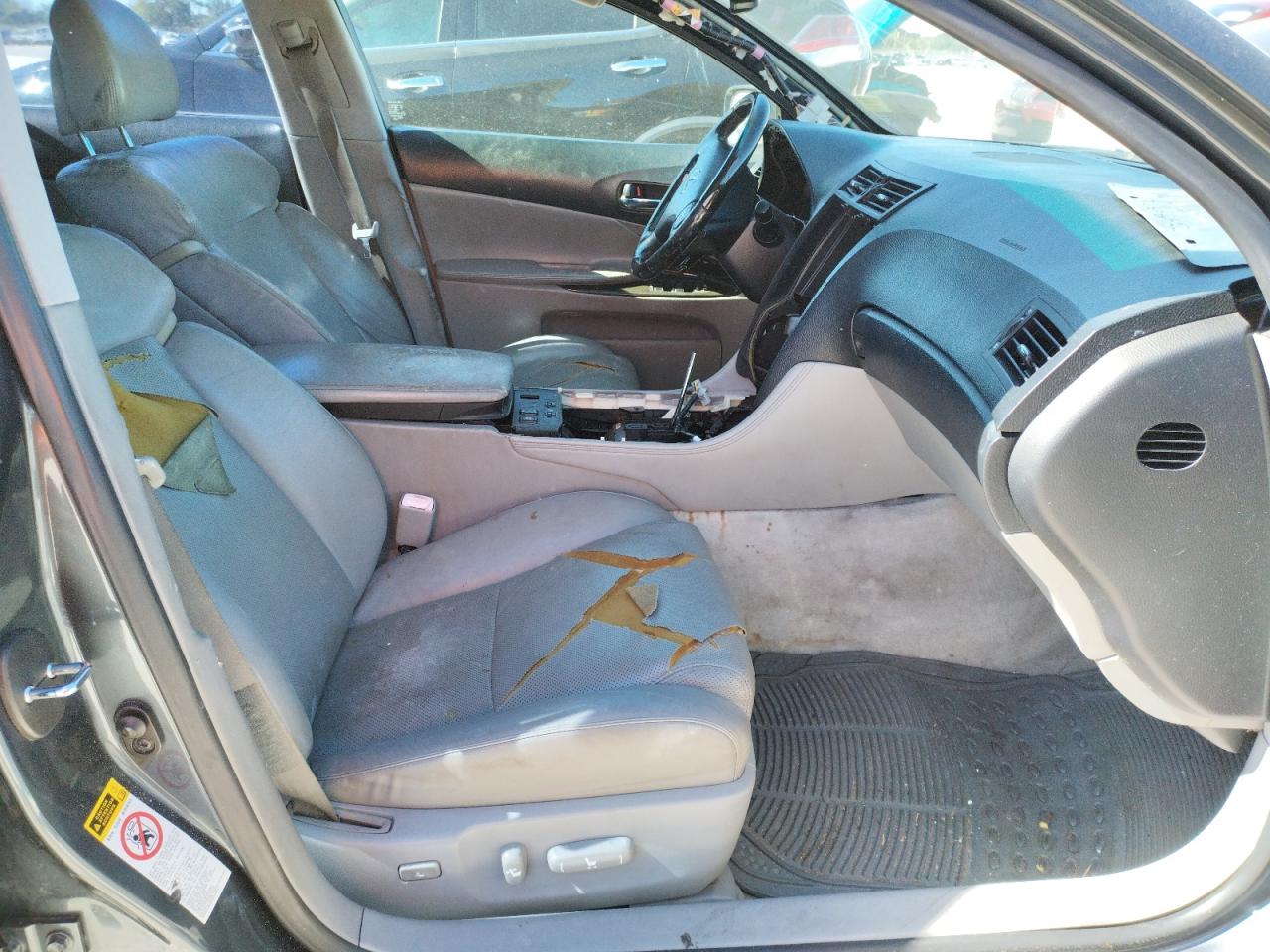 Photo 5 from auction – 2006 LEXUS GS 300 with VIN JTHBH96S965044748